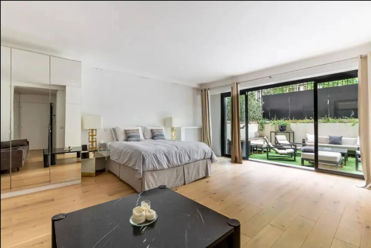 Passy Ranelagh Superbe Appartement Avec Terrasse Paris